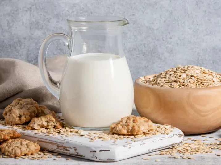 best milk alternative for cereal, milk substitute for cereal, best non dairy milk for cereal, milk alternatives for cereal, best milk substitute for cereal, best vegan milk for cereal, oat milk substitution