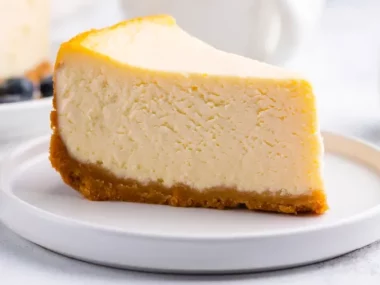 substitute for sour cream in cheesecake, cheesecake sour cream substitute, sour cream substitute for cheesecake, sour cream substitute in cheesecake, sour cream substitute cream cheese