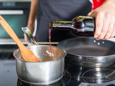 sherry vinegar vs sherry cooking wine, Sherry Cooking Wine vs Sherry Vinegar, is sherry vinegar the same as sherry cooking wine, sherry vs sherry vinegar