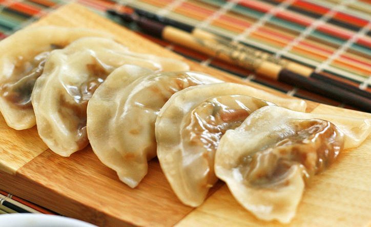 steam vs fried dumplings, fried vs steamed dumplings, steamed vs fried dumplings, fried or steamed dumplings, fried dumplings vs steamed, steamed dumplings vs fried
