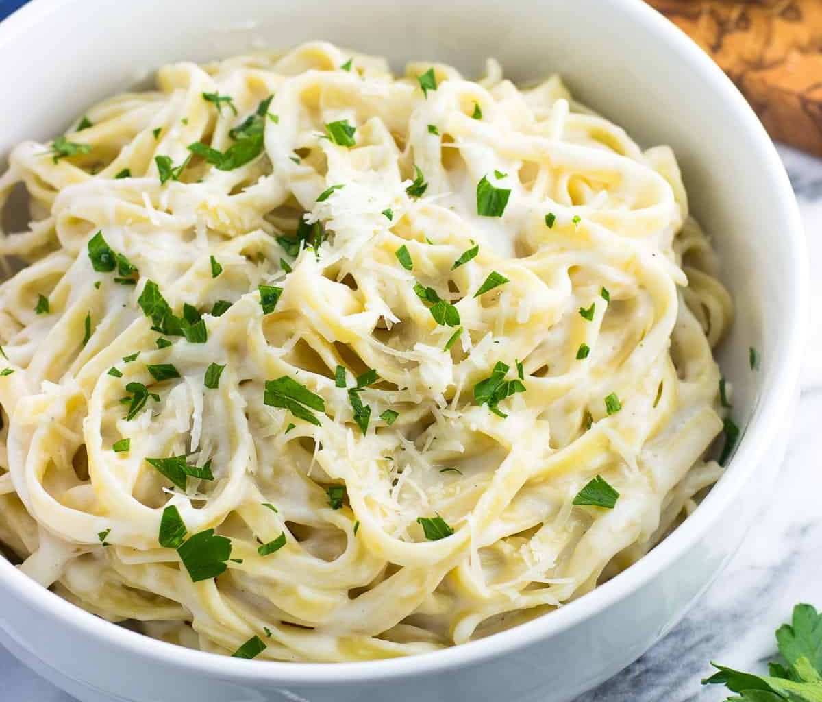 homemade alfredo sauce recipe